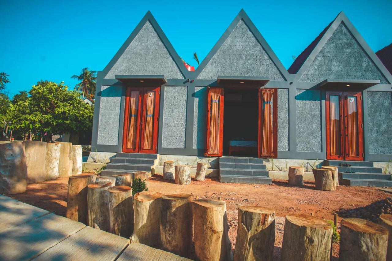 E2 Guest House Karimunjawa Exterior photo